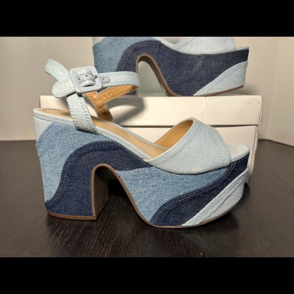Schutz Isabelle Platform Sandals Shoes Azul Jeans Blue Denim Size 8B - Picture 1 of 16